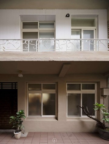 西區一處老宅｜侘寂風味＋靜謐住所｜歡迎出價!｜台中市西區篤行路