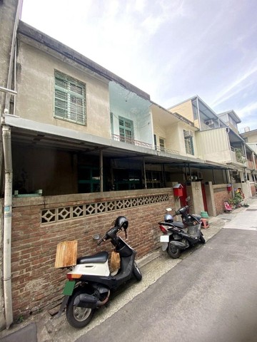 頭份【買房就要買好地段】便宜老透天！等你來改造｜苗栗縣頭份市長安街