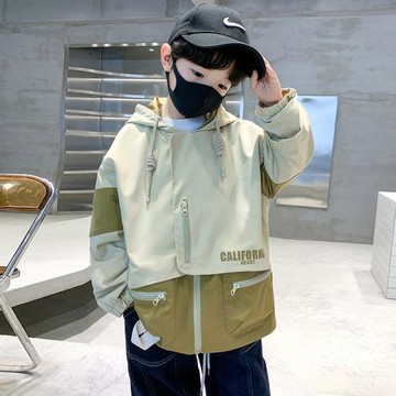 兒童裝男童秋裝外套帥氣春秋款2025新款中大童工裝風衣秋季男孩