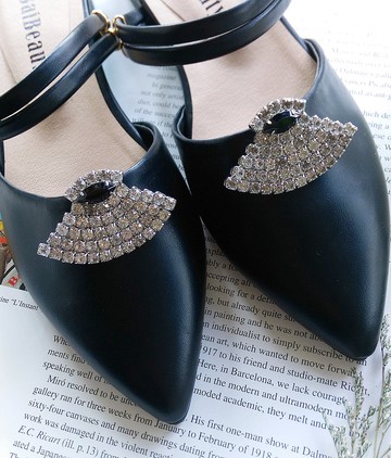 【西洋古董飾品 】BLUETTE 法國製 扇形 萊茵鑽 鞋夾 shoe clips