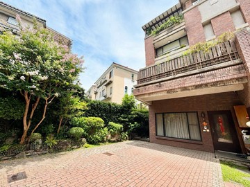 稀有釋出｜陸府建設｜十期富人區｜朝南雙車別墅｜台中市北屯區景賢五路
