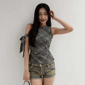 【Aa.chic】時髦斜肩綁帶格紋上衣(三色).女裝/斜肩/格紋/上衣/綁帶/復古/時髦【C207132】