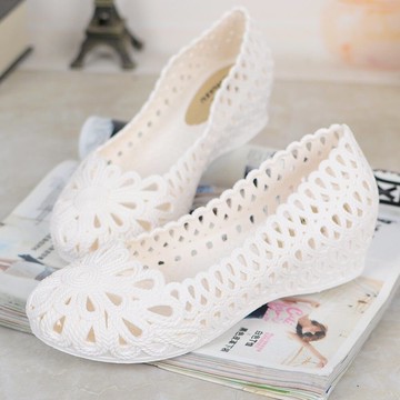 護士中跟涼鞋女包頭坡跟涼鞋塑膠洞洞鞋防滑女媽媽鞋果凍鞋女