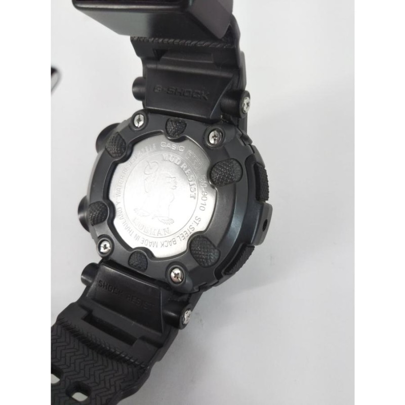 本物の CASIO ジーショック マッドマンGW-9010 電波ソーラー 腕時計