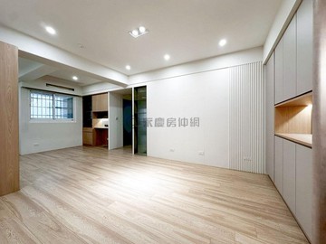 巨蛋商圈新屋馬上入住捷運邊間採光3房車位｜高雄市左營區裕誠路