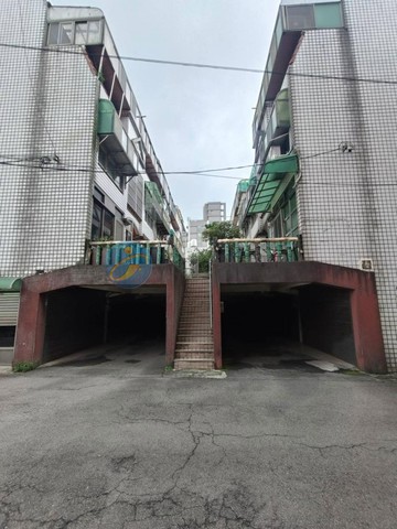 龍潭民族路逸園雙車位別墅｜桃園市龍潭區民族路