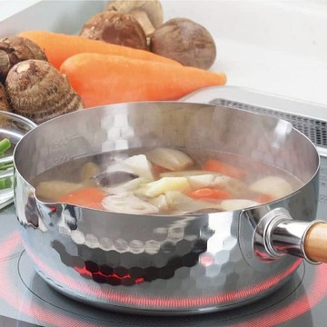 【YOSHIKAWA吉川】槌目紋刻度IH不鏽鋼雪平鍋 18 cm