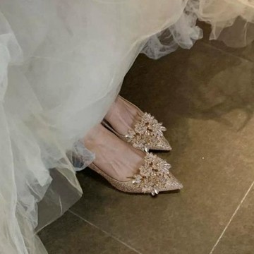 絕美不累腳新娘婚鞋秀禾主婚紗兩穿單鞋女高跟鞋高級感伴娘鞋日常