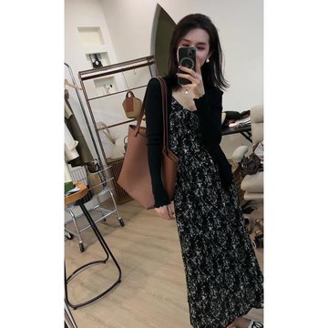 小香風套裝質感高級感小個子黑色碎花吊帶連衣裙子女2025新款夏季