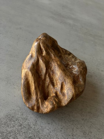 【重油老料生聞香】柬埔寨菩薩沉香 手把件 A15(28克)送收納袋/架