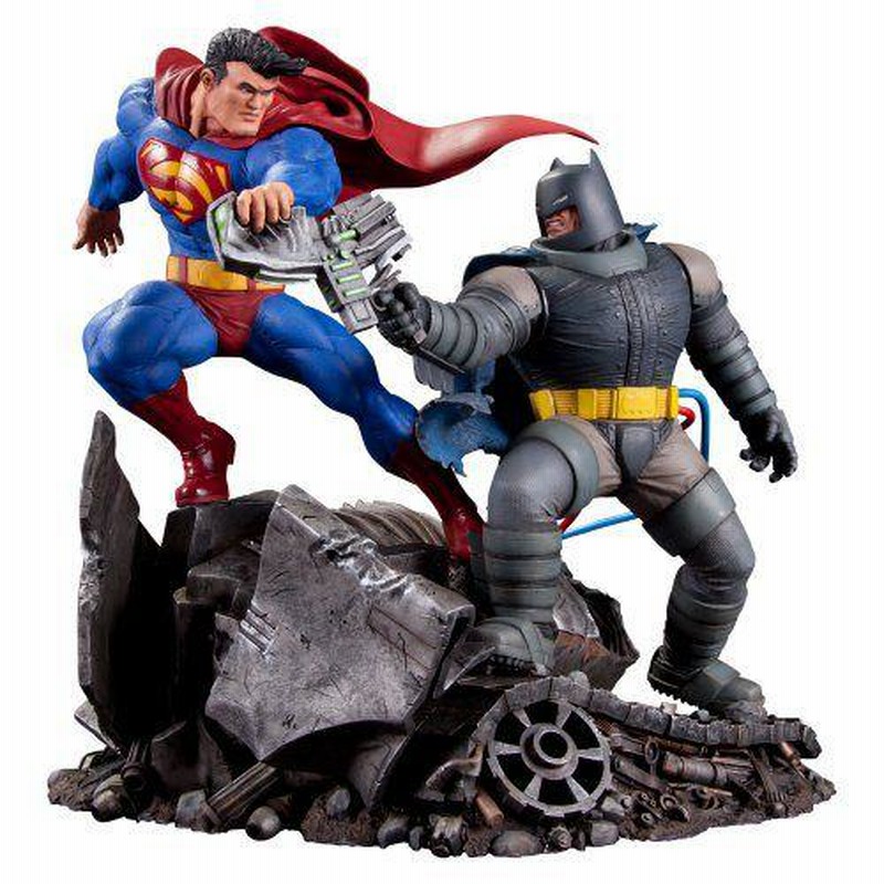 DC Collectibles ダークナイト リターンズ: スーパーマン Vs. バットマン フィギュア | LINEブランドカタログ