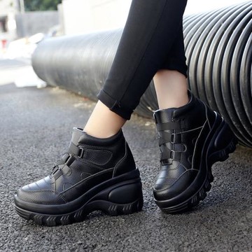 戶外厚底增高鞋女高幫鞋皮面防水旅游鞋8CM松糕鞋高跟鞋旅游鞋女