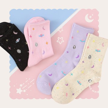 把宇宙穿在腳上!星球襪子 襪 中筒襪 長襪 彈性襪 棉襪 長筒襪 運動襪 Unicorn
