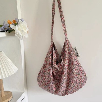 Bag House👜 2025最新款 ins單肩包女 碎花布袋夏日粉色休閒慵懶風印花帆布袋斜挎包 單肩包 包包女 大容量