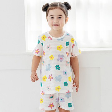 繽紛朵朵花園-【寬鬆】輕透空氣衣短袖TheMinou -T58005