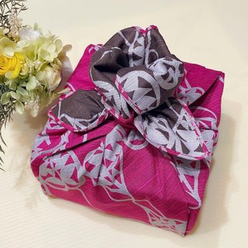 京都風呂敷包巾-伊砂紋樣 中巾-心型葉片(粉&棕)