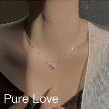 Pure Love樂芙 / 正韓 銀飾【S925純銀】N0924簡約通體純銀項鍊鋯石微鑲大小星星鎖骨鏈 短項鏈 / 銀