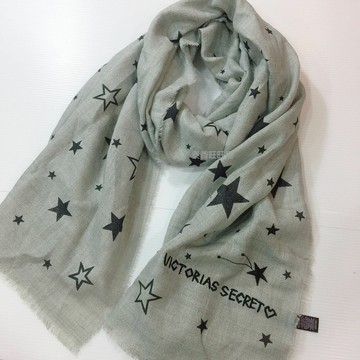 【Victoria's Secret 維多利亞的秘密】VS 刺繡星星圖案 圍巾 披肩 交換禮物 聖誕禮物 禮物