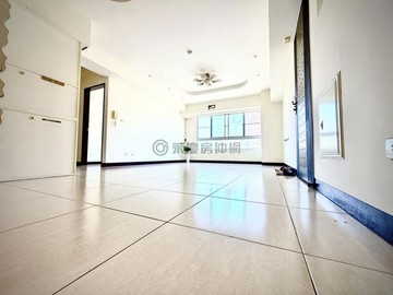 【榮總商圈】左營區美麗夏威夷採光極品四房車位｜高雄市左營區民族一路