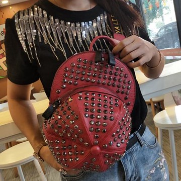 雙肩包包女包2026新款歐美個性時尚鉚釘斜挎包胸包大容量帽子背包