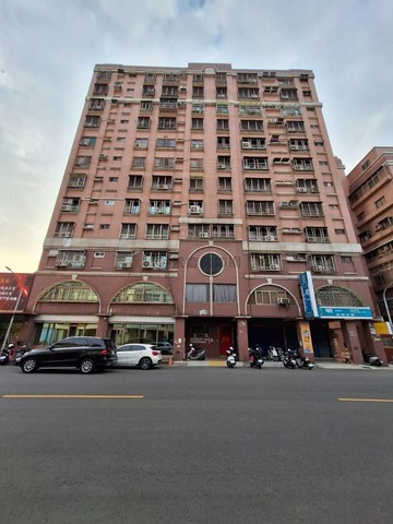 鳳山五甲商圈.捷運前鎮高中站免整理大4房｜高雄市鳳山區自強一路