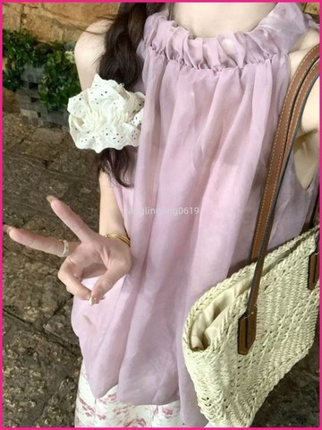 掛脖上衣碎花半裙女夏季2026時尚新度假風格溫柔氣質仙女初戀長裙 JKLM