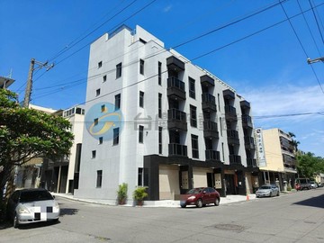 南投南山第寶間間套房大面寬電梯別墅｜南投縣南投市平山一路