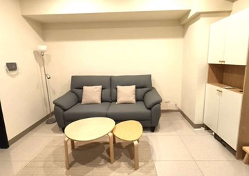 Ⓣ珈柏麗│一卡皮箱入住│兩房巨蛋商圈│明星學區｜高雄市左營區保靖街