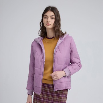 ILEY伊蕾 粉紫羊毛活動帽鋪棉外套(紫；M-2L)