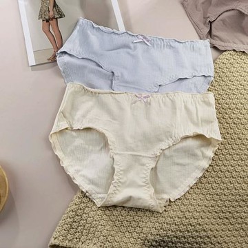 簡約日系純棉內褲女生少女可愛高中學生薄款低中腰木耳邊三角褲頭