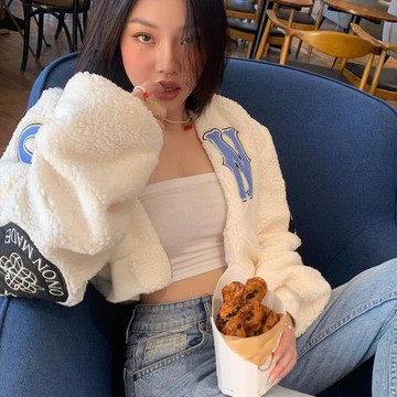 學院風字母刺繡仿羊羔毛棒球服上衣秋冬新款辣妹寬松顯瘦短外套潮