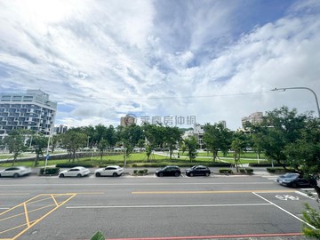 美術館馬卡道路G3百坪大面寬黃金店面｜高雄市鼓山區馬卡道路