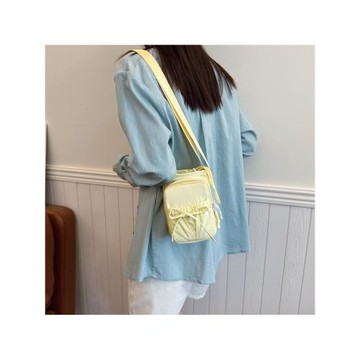 多巴胺可斜挎水杯包2025新款外出遛彎便攜大容量手機包防水水壺包