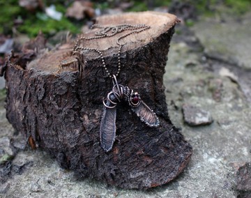 薩瑪拉項鍊，電鑄楓樹翅果