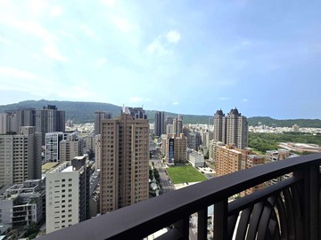 美術館首席地段堅山涵仰景觀3+1房雙平車豪宅｜高雄市鼓山區美術南三路