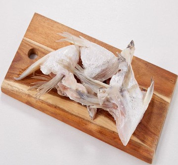 台灣鱸魚下巴6包組(1kg/包)