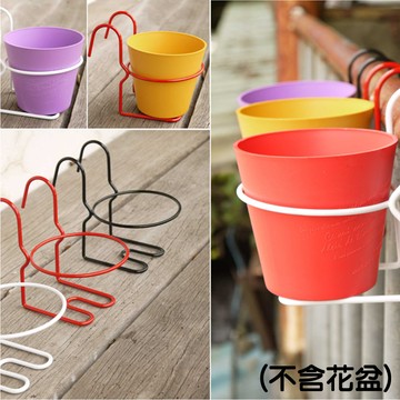 [家速配]翠筠4.5吋鐵窗掛鉤(顏色隨機出貨)