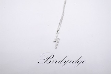 BIRDYEDGE 閃電 項鍊   女  扣環項鍊  雷電  五金 項鍊 短鍊 精品 小項鍊  免運