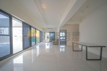 高大特區|全新2+1房頂樓大露臺平車｜高雄市楠梓區大學二十九路