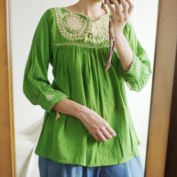 Vintage Chiapas 墨西哥手工刺繡上衣