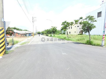 新營後站近工業區雙邊臨路大面寬乙工建地｜台南市新營區新營段