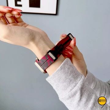 磁吸折疊扣 防水錶帶 適用於Apple Watch 11 10 錶帶 9 8 7 SE 蘋果手錶錶帶 42mm 46mm