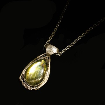 【水晶系列】芬蘭拉長石 光譜石 925銀吊墜