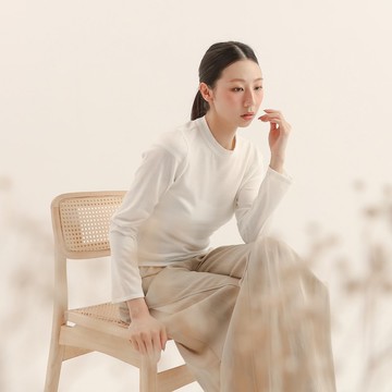 Serenor_從容毛料針織上衣_25AF003_白