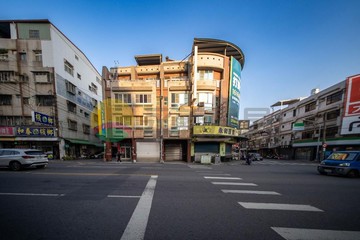 鳳山新文山特區正路金店面-屋況佳收租自住皆適合｜高雄市鳳山區經武路
