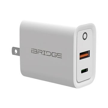 iBRIDGE 20W PD+QC 雙孔快速充電器 智慧分流偵測 同時支援兩個裝置充電 70g輕巧好收納 90度折疊插腳 適用國際電壓  白色  1個