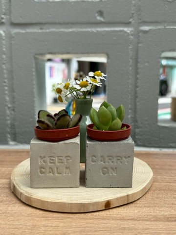 Keep Calm&Carry on 保持冷靜 堅持下去 磁鐵盆栽組