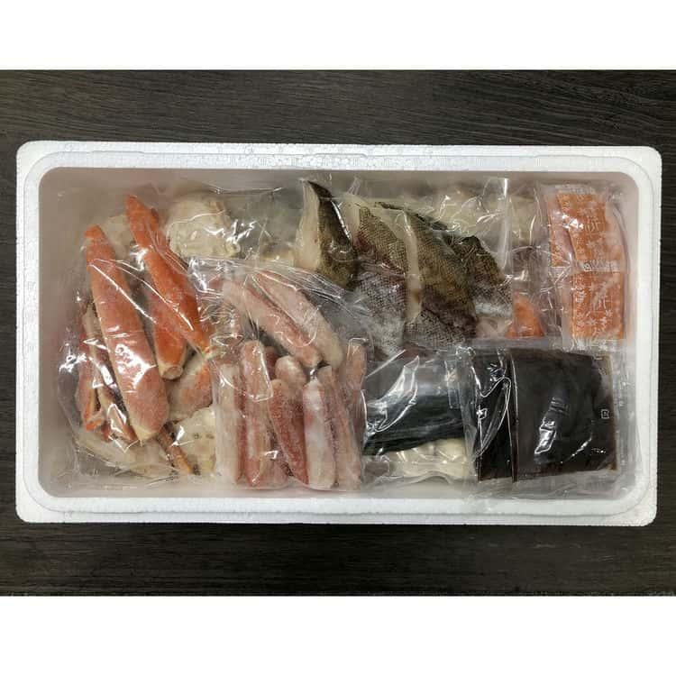 かにちり鍋 Cセット ゆでずわいがにカット400g、生たらばがにカット200g、生ずわいがに棒ポーション200g ※離島は配送不可