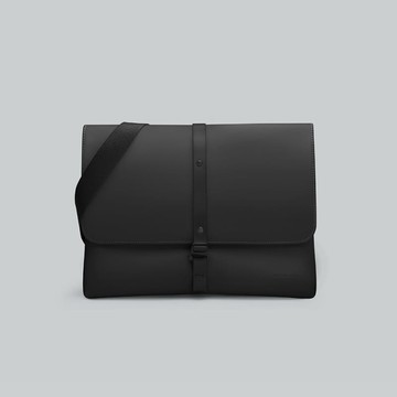 Splash Laptop Sling 13/14 吋筆電側背包 經典黑