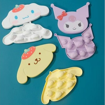 冰塊模具🎀 卡通可愛兒童易脫模具硅膠冰格 庫洛米模具 玉桂狗模具 布丁狗模具 冰格 矽膠製冰 冰粉模具 果凍模具 儲冰盒